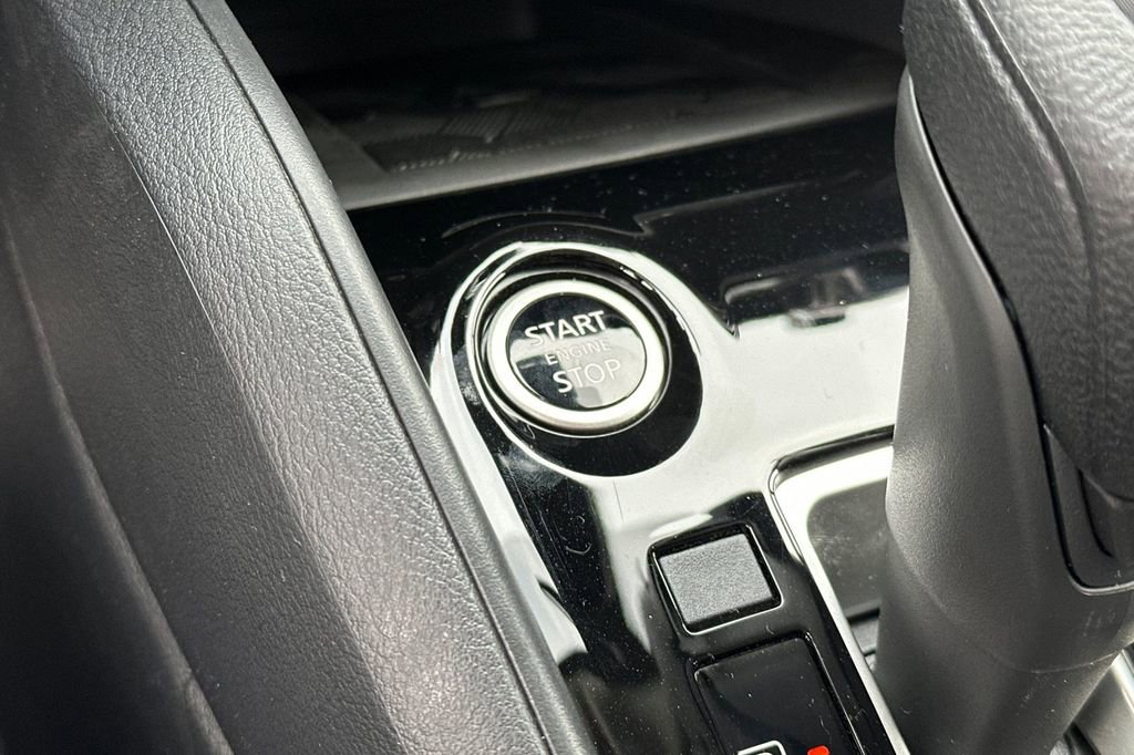 New 2025 Nissan Versa SV w/ Trunk Package image 18