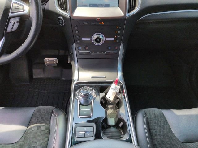 Used 2020 Ford Edge ST w/ Equipment Group 401A image 21