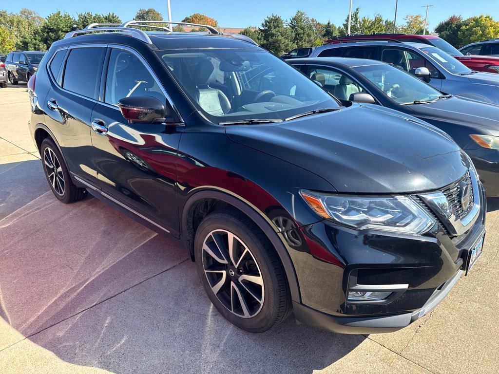 Used 2018 Nissan Rogue SL w/ Premium Package AWD/4WD image 4