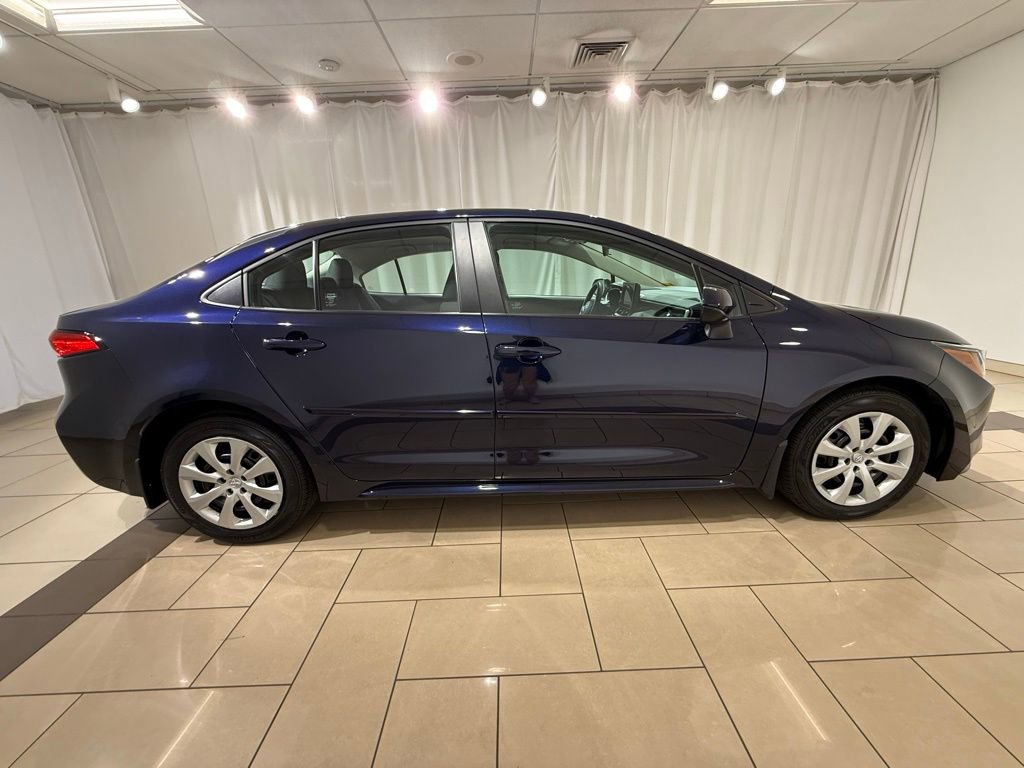 Certified 2023 Toyota Corolla LE w/ Carpet Mat Package (TMS) FWD image 6