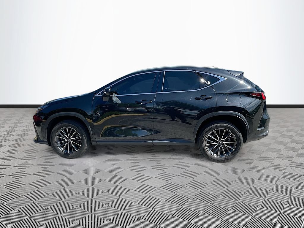 Used 2022 Lexus NX 250 FWD image 4