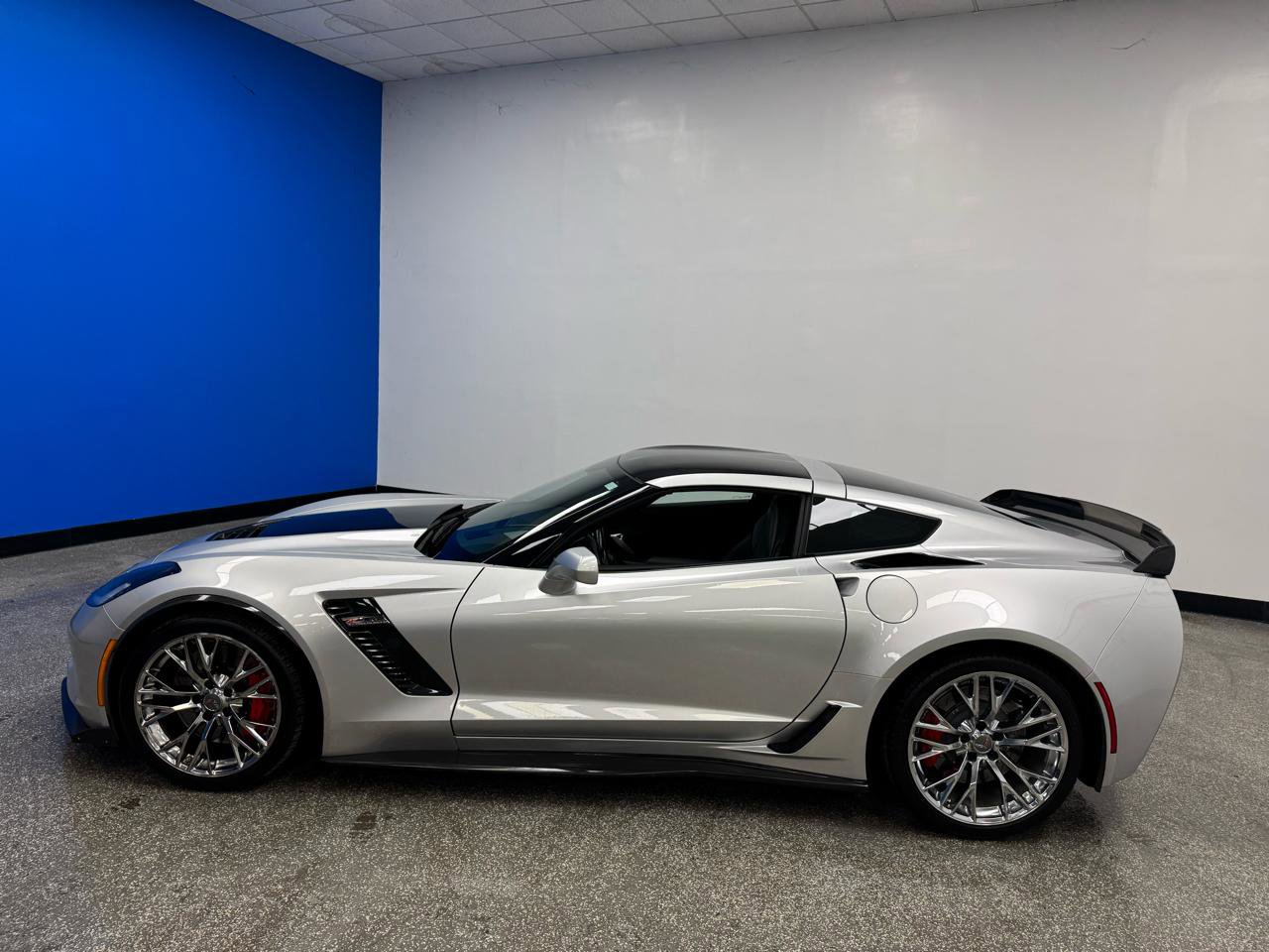 Used 2019 Chevrolet Corvette Z06 image 8