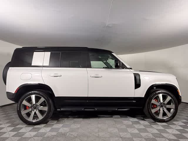 New 2026 Land Rover Defender 110 X AWD/4WD image 9