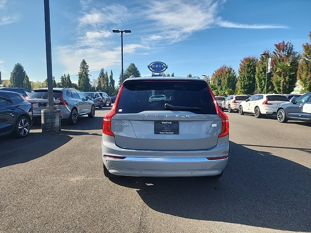 Certified 2024 Volvo XC90 T8 Plus w/ Protection Package Premier AWD/4WD image 4