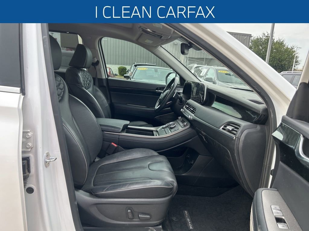 Used 2023 Hyundai Palisade Limited image 16