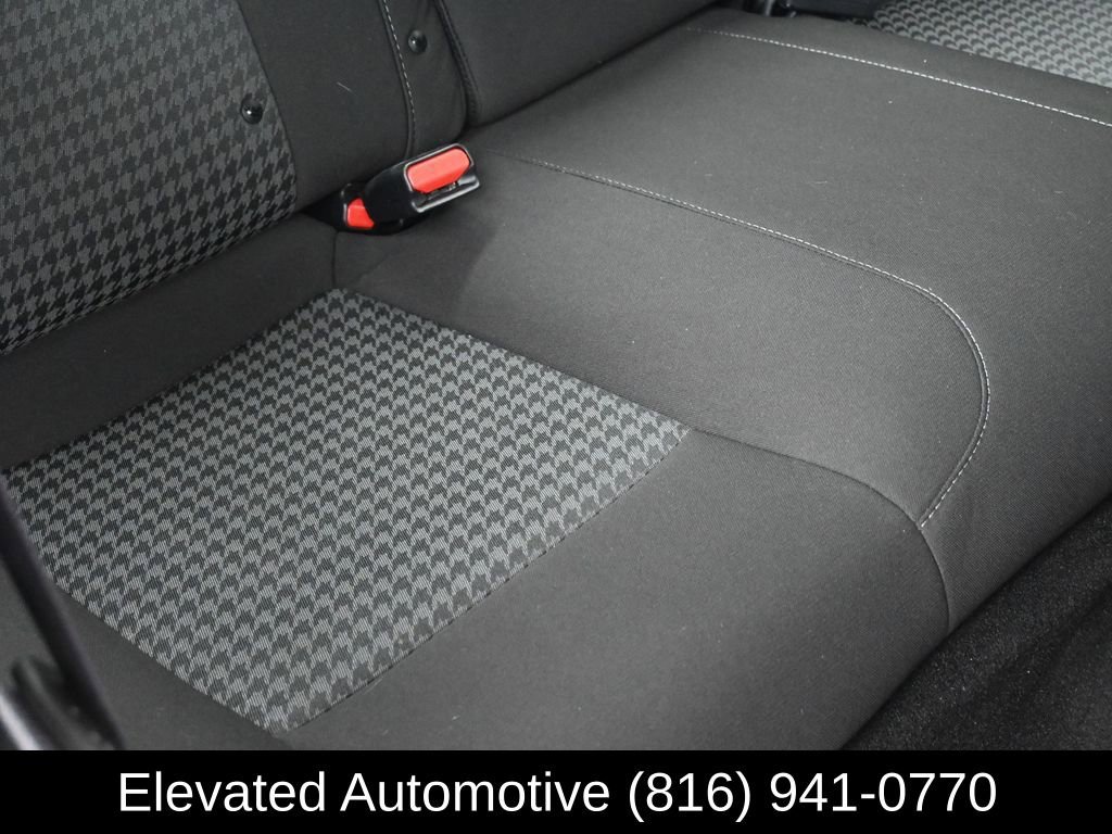 Used 2023 Dodge Challenger R/T w/ Blacktop Package image 10