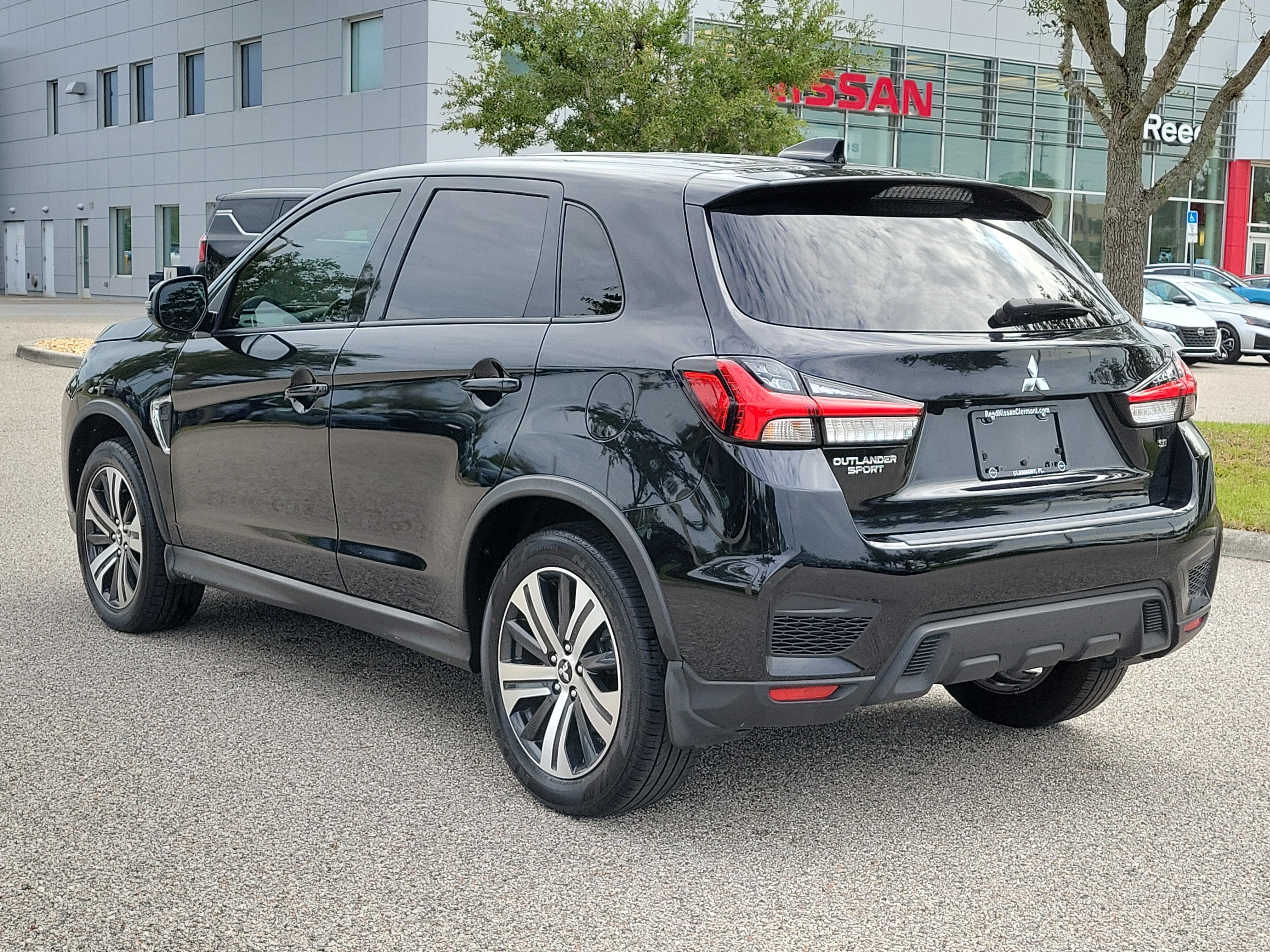 Used 2023 Mitsubishi Outlander Sport ES AWD/4WD image 7