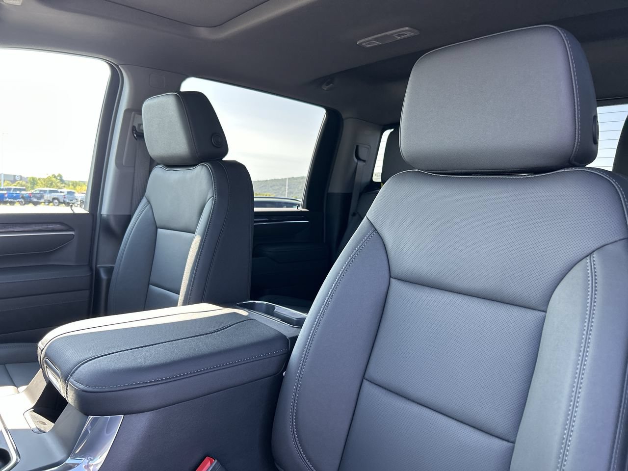 New 2026 Chevrolet Silverado 3500 LTZ w/ LTZ Premium Package AWD/4WD image 23