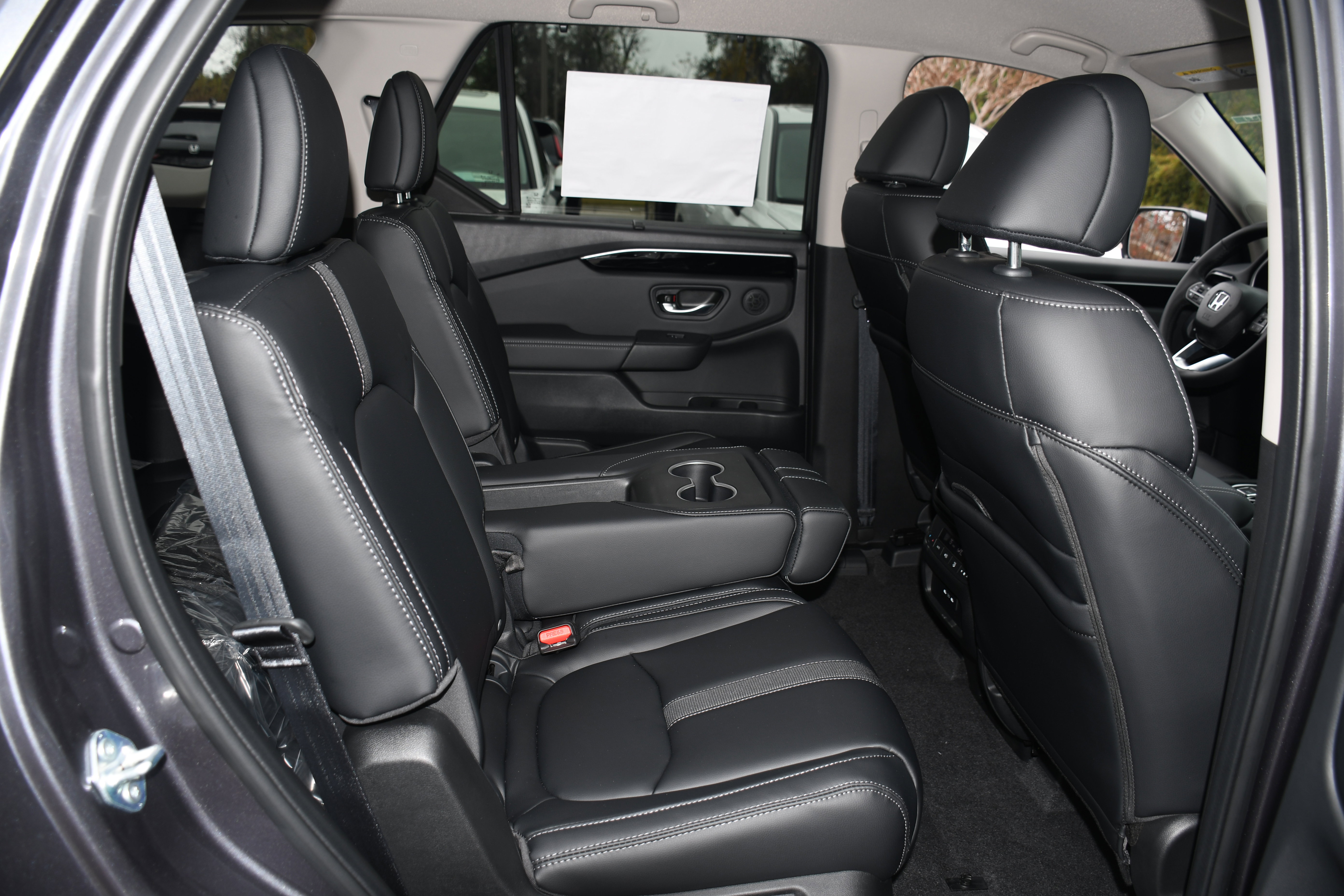 New 2025 Honda Pilot EX-L image 10