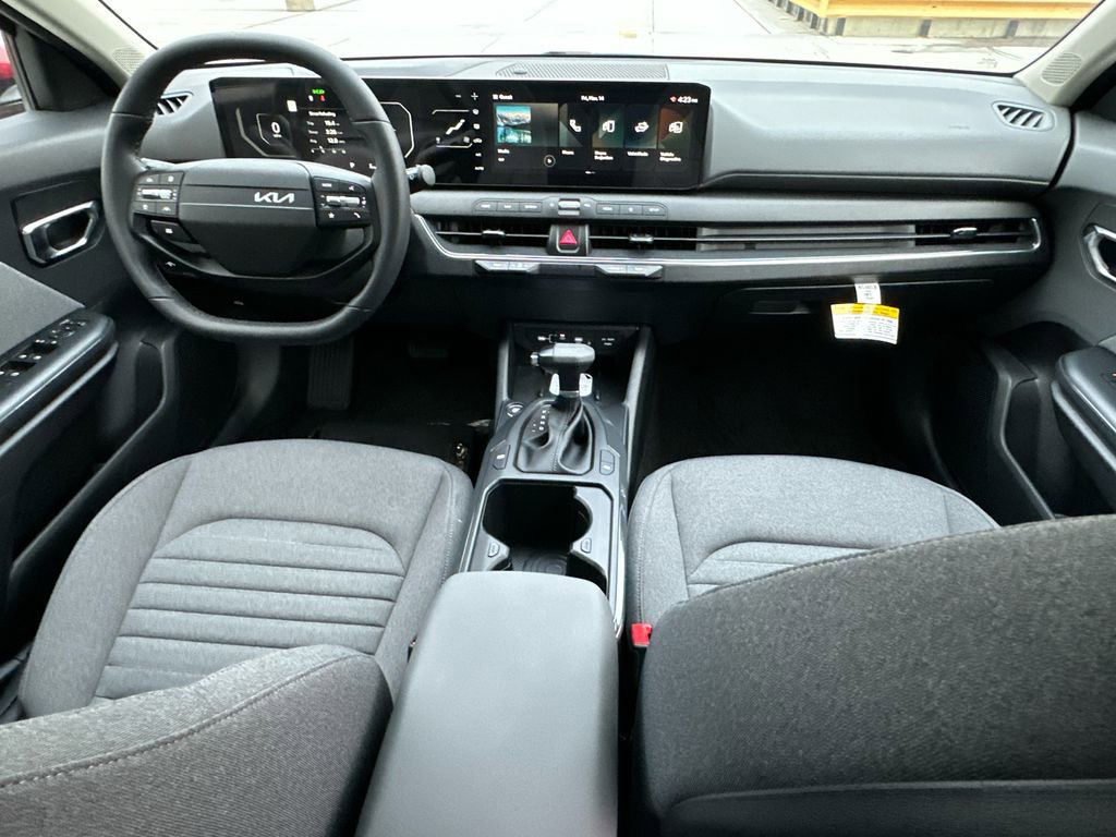 New 2025 Kia K4 EX image 13