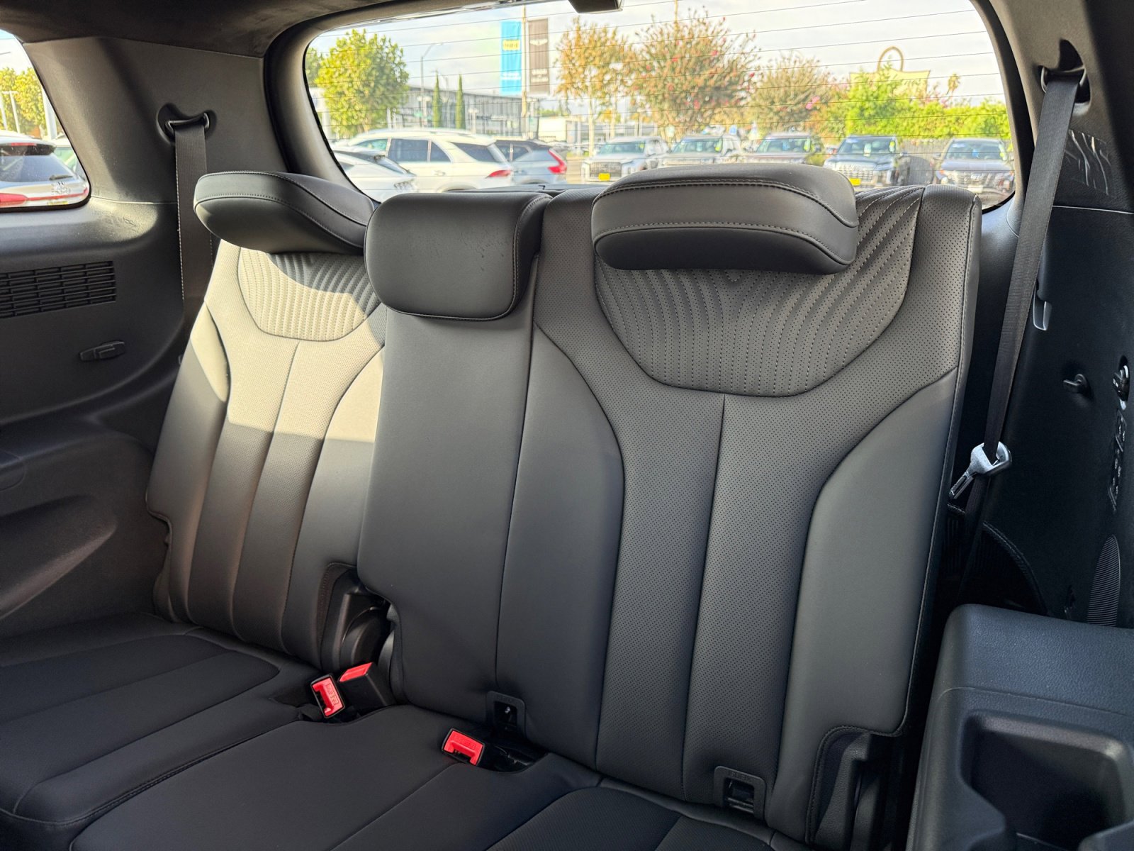 Certified 2024 Hyundai Palisade Calligraphy image 21