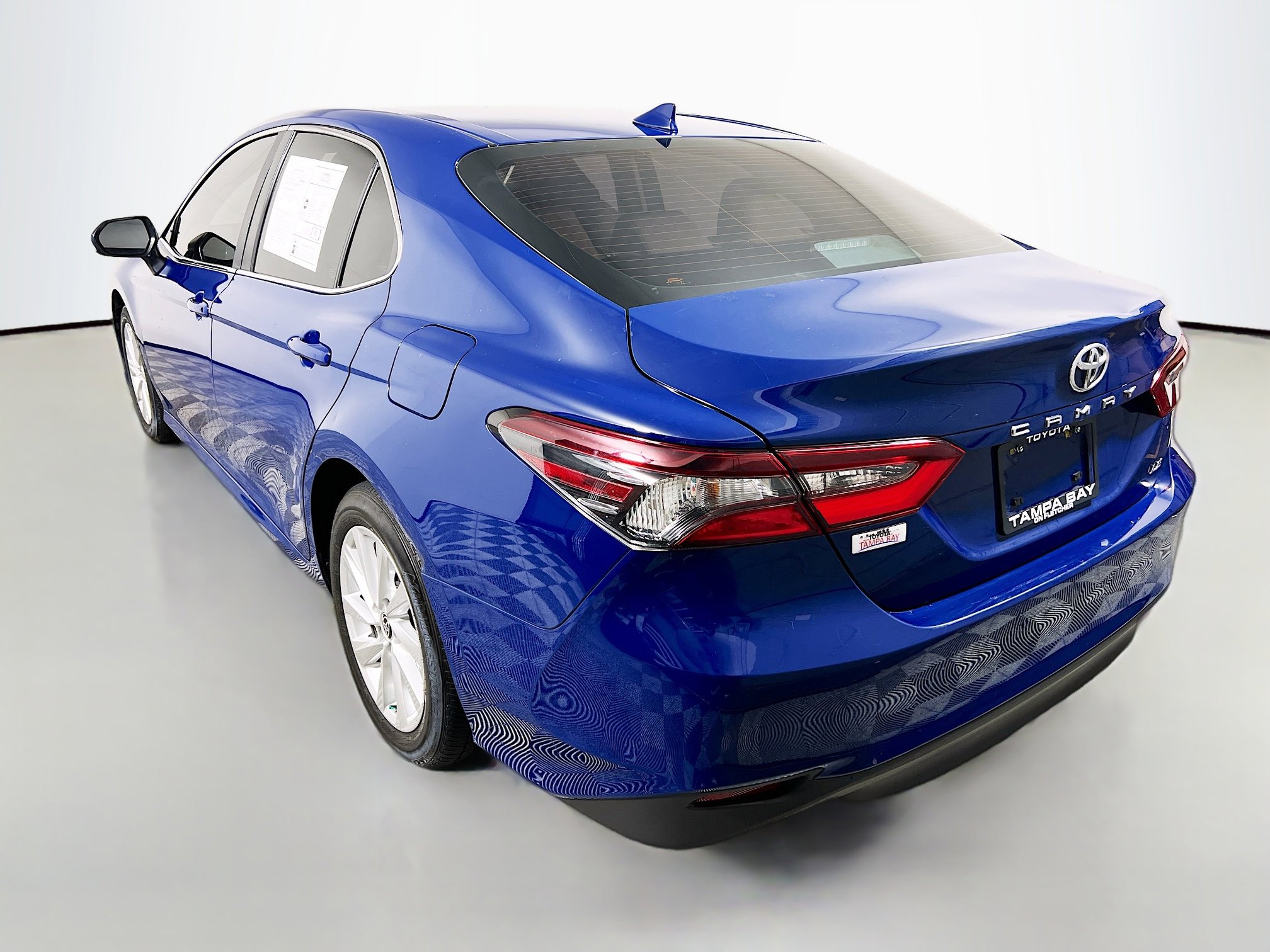 Used 2024 Toyota Camry LE image 8