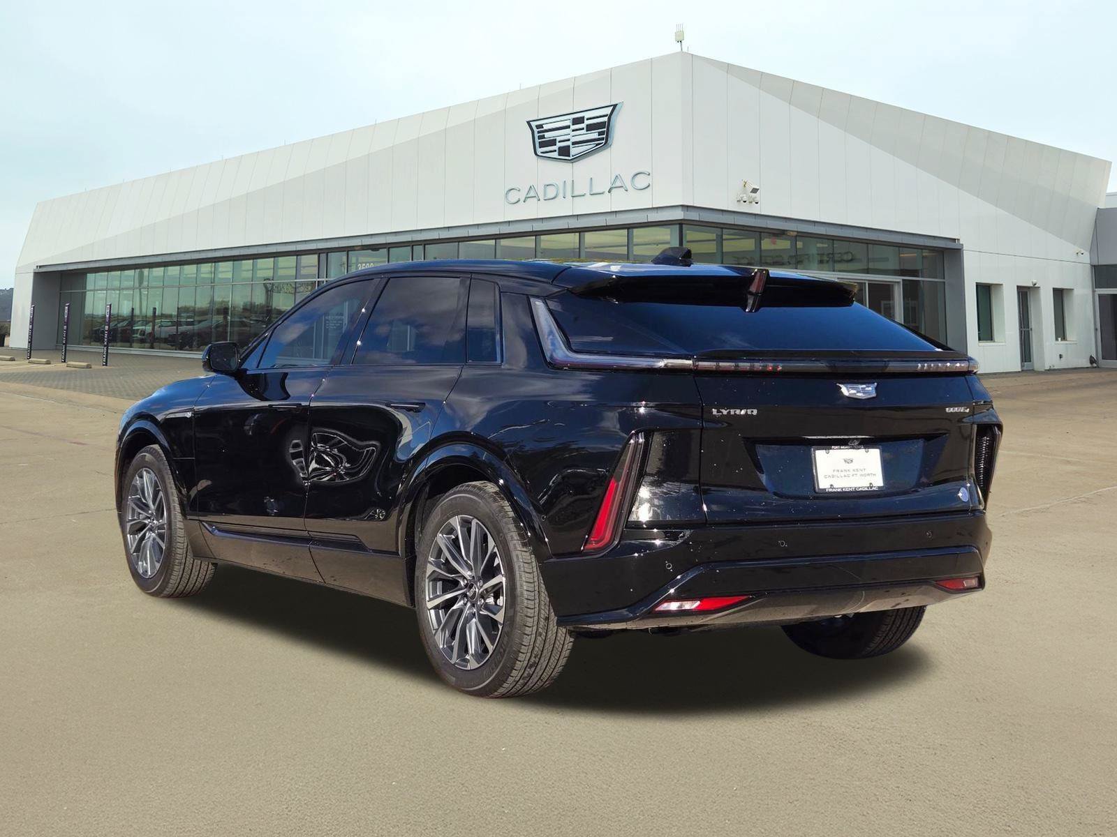 New 2026 Cadillac Lyriq Sport AWD/4WD image 4