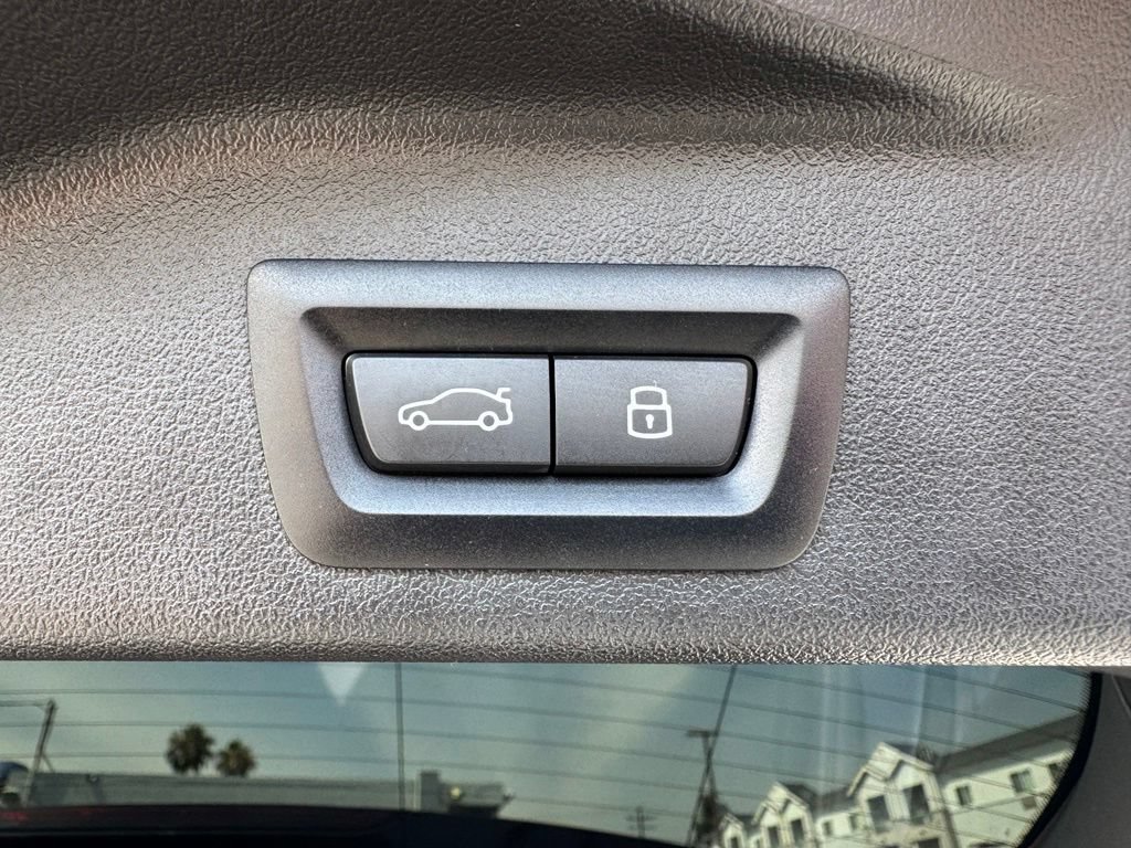 Used 2026 BMW X5 M60i AWD/4WD image 15