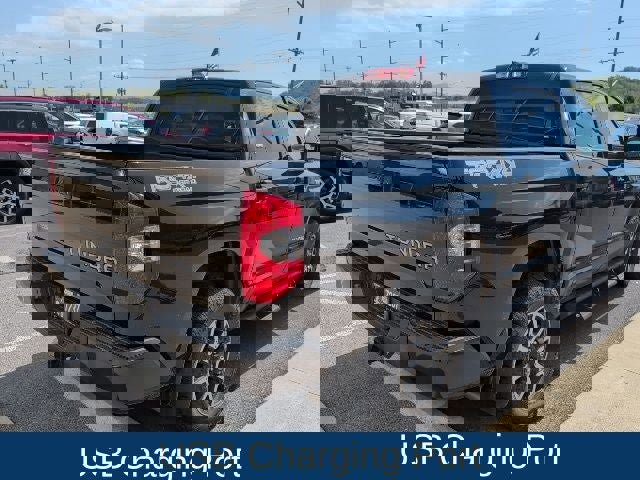 Used 2020 Toyota Tundra SR5 w/ TRD Off-Road Package image 5