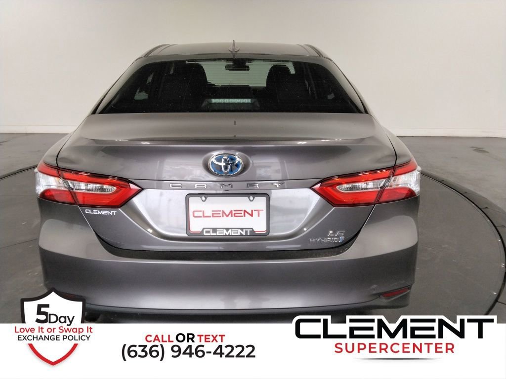 Used 2020 Toyota Camry LE image 6