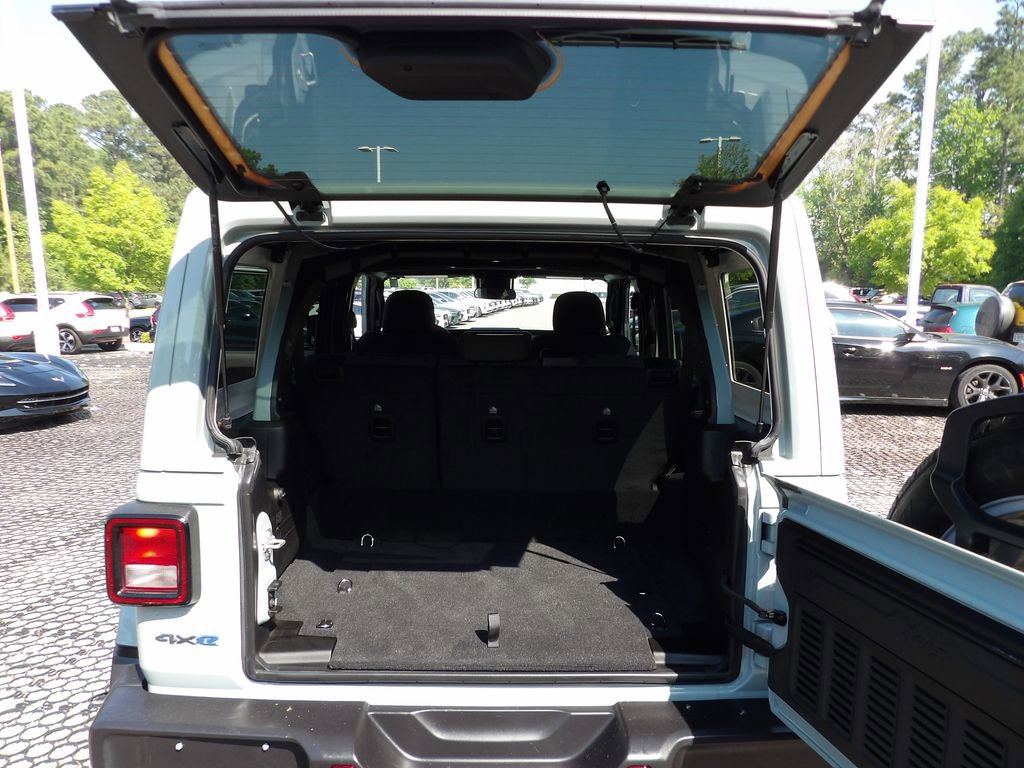 Used 2024 Jeep Wrangler Unlimited AWD/4WD image 24