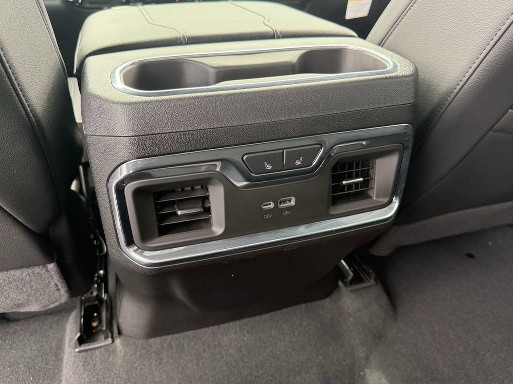 Used 2024 Chevrolet Silverado 1500 LTZ w/ Technology Package RWD image 12