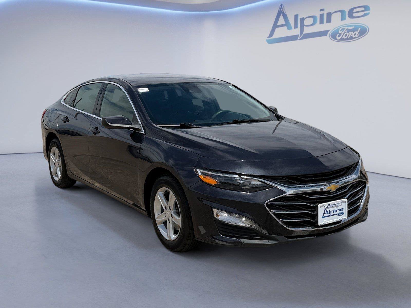 Used 2023 Chevrolet Malibu LT w/ Driver Confidence Package FWD image 9
