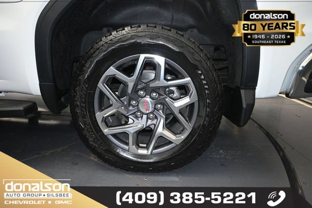 New 2026 GMC Sierra 1500 SLT AWD/4WD image 13