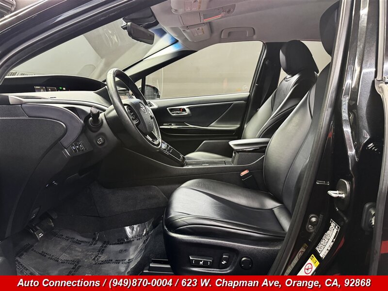 Used 2019 Toyota Mirai FWD image 6