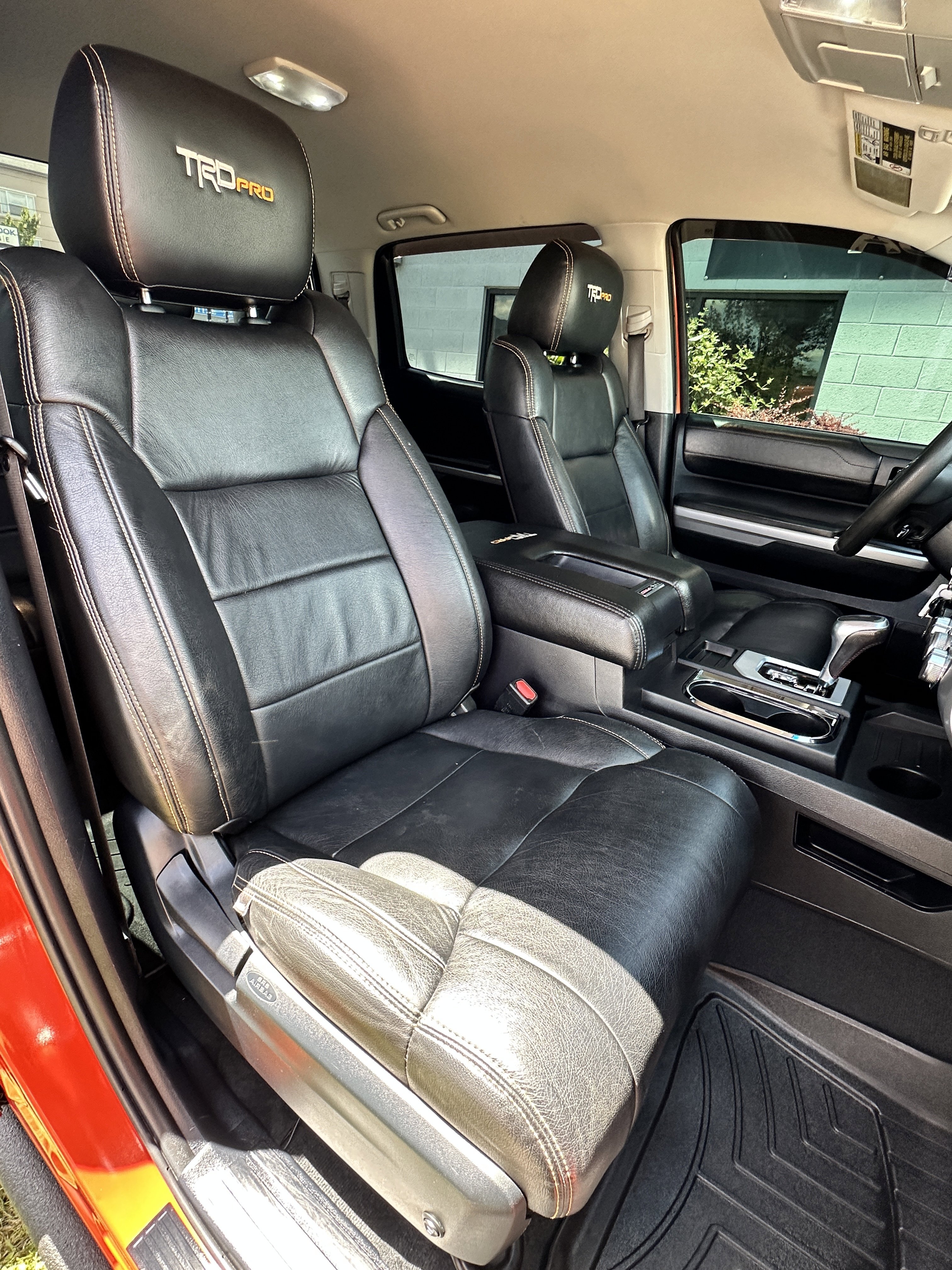 Used 2015 Toyota Tundra TRD Pro AWD/4WD image 30