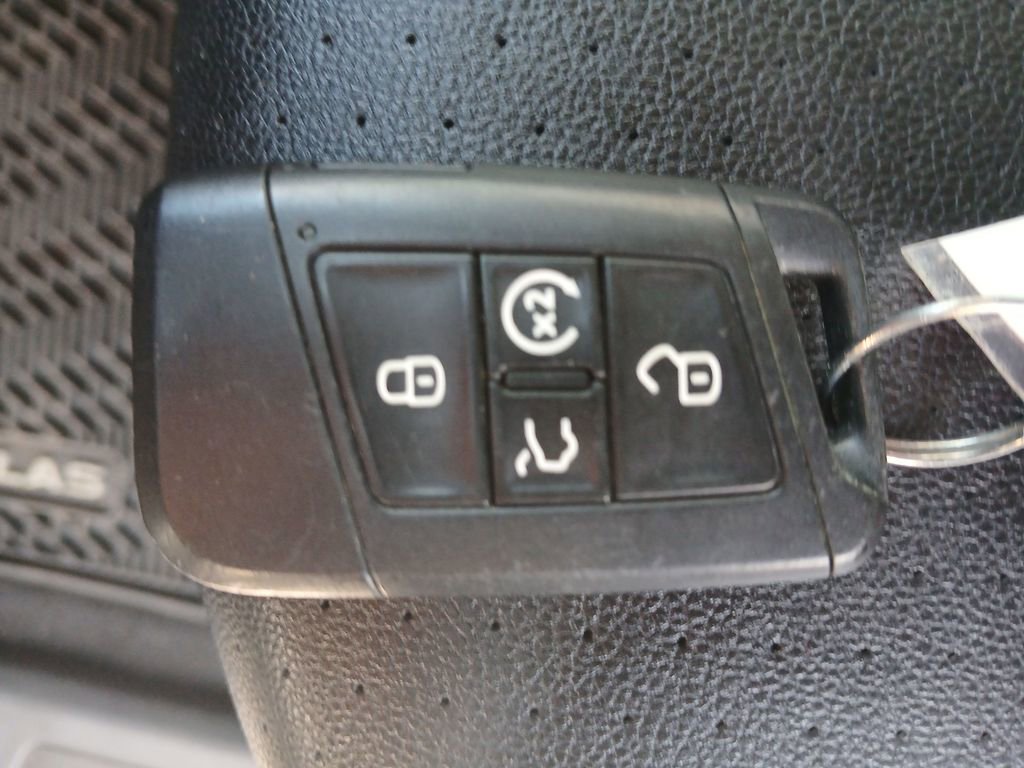 Used 2019 Volkswagen Atlas SE image 27