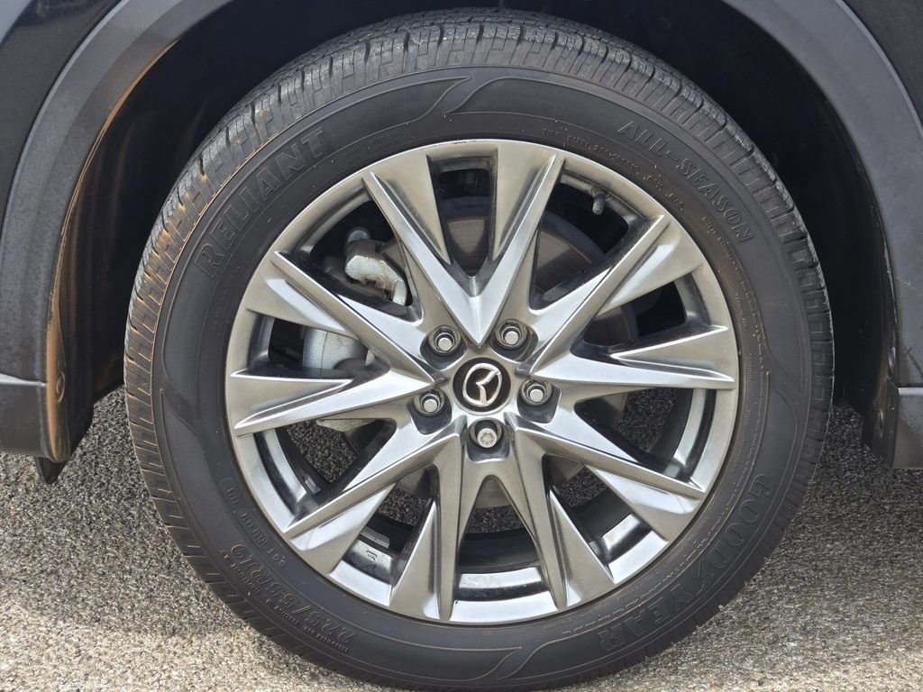 Used 2021 MAZDA CX-5 Signature image 11