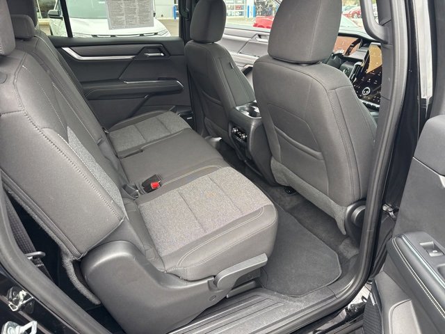 Used 2025 GMC Acadia Elevation image 21