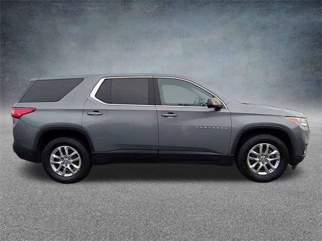 Used 2018 Chevrolet Traverse LS image 10