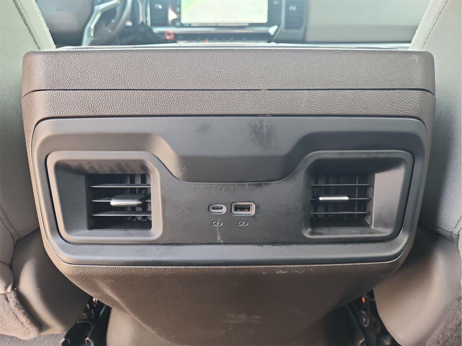Used 2025 Chevrolet Silverado 2500 LT w/ Texas Edition AWD/4WD image 21