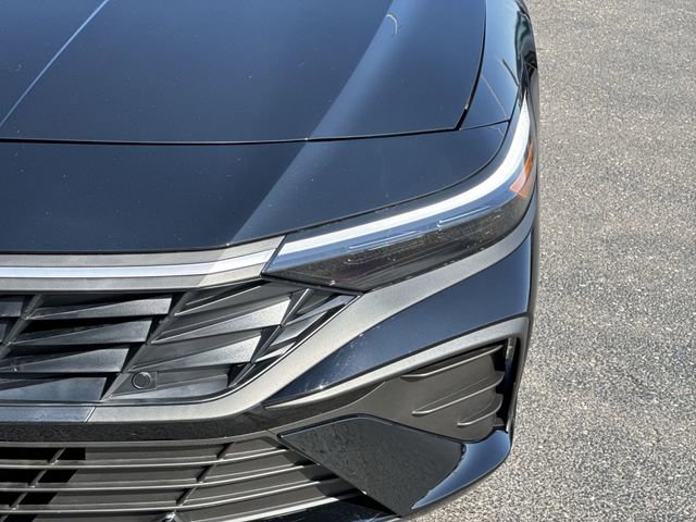 New 2026 Hyundai Elantra Sport FWD image 26