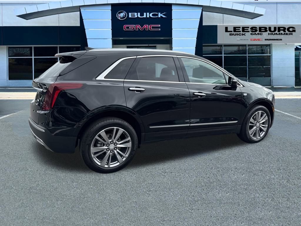 Used 2025 Cadillac XT5 Premium Luxury image 8
