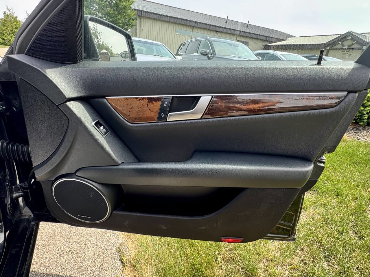 Used 2013 Mercedes-Benz C 300 4MATIC Sedan image 24