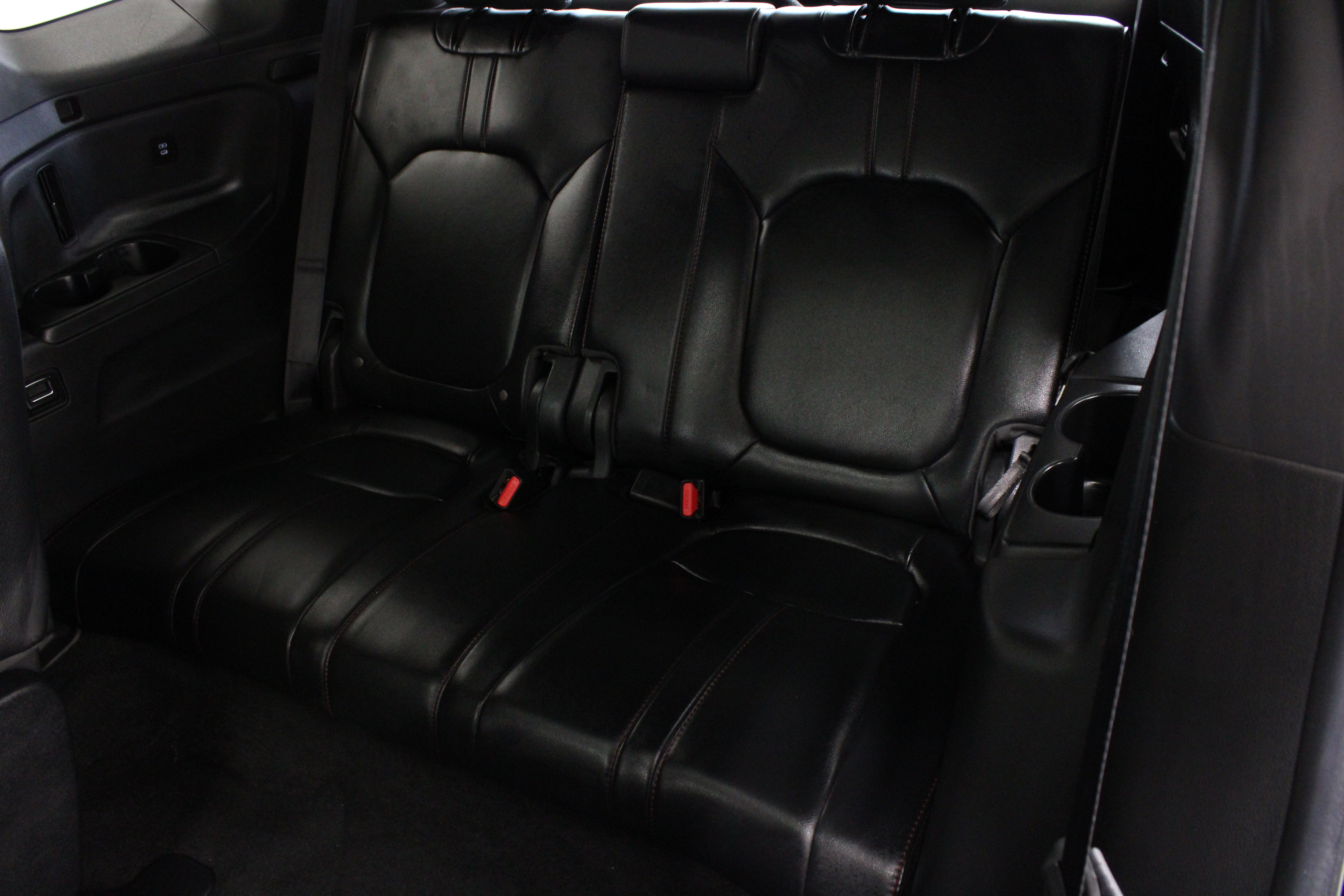 Used 2025 Honda Pilot Black Edition image 35