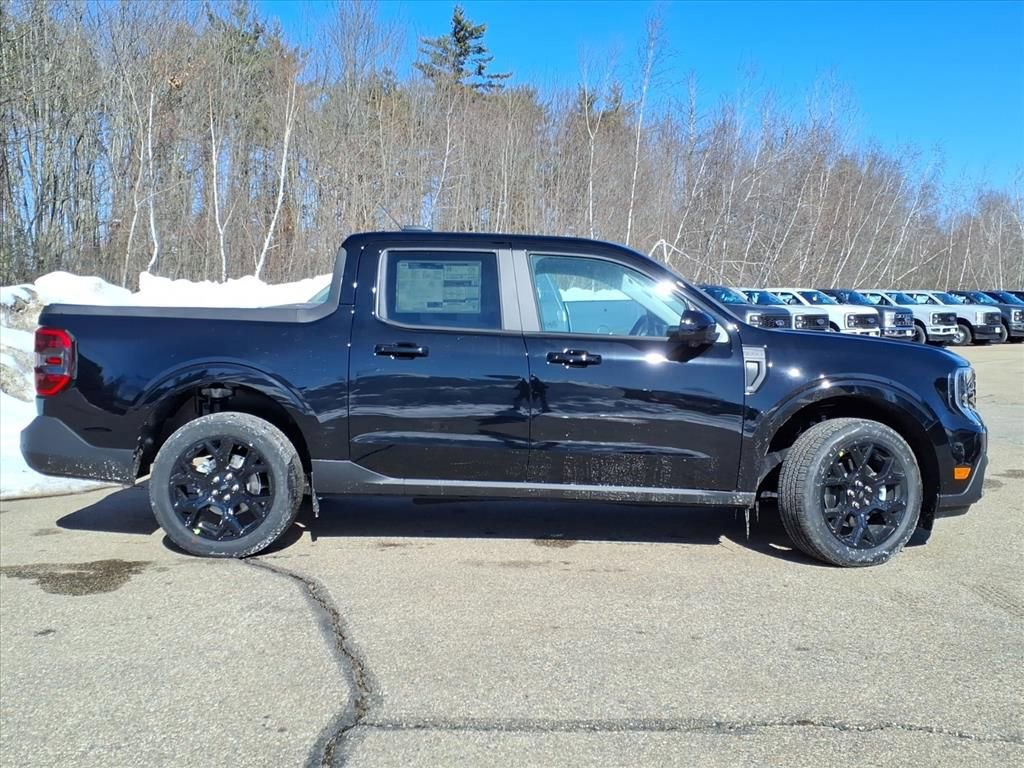 New 2026 Ford Maverick Lariat w/ Black Appearance Package image 4