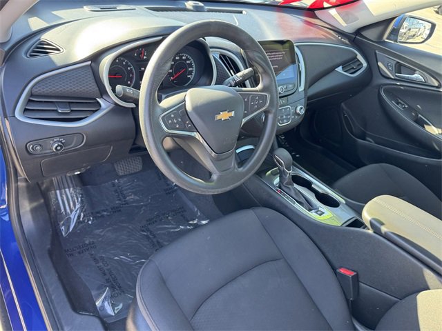 Used 2023 Chevrolet Malibu LT image 9