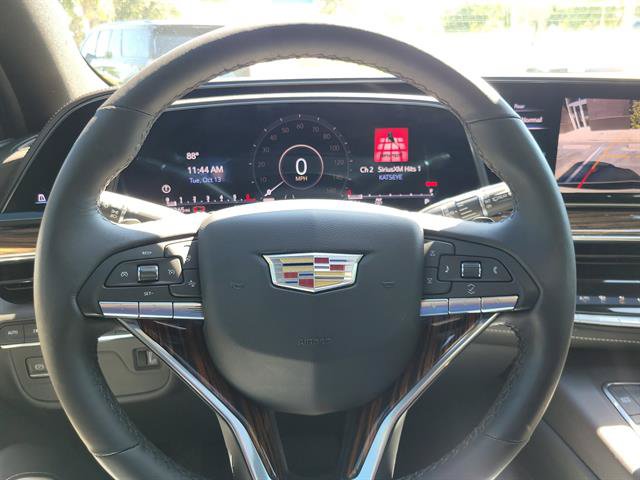 Used 2021 Cadillac Escalade Premium Luxury AWD/4WD image 46