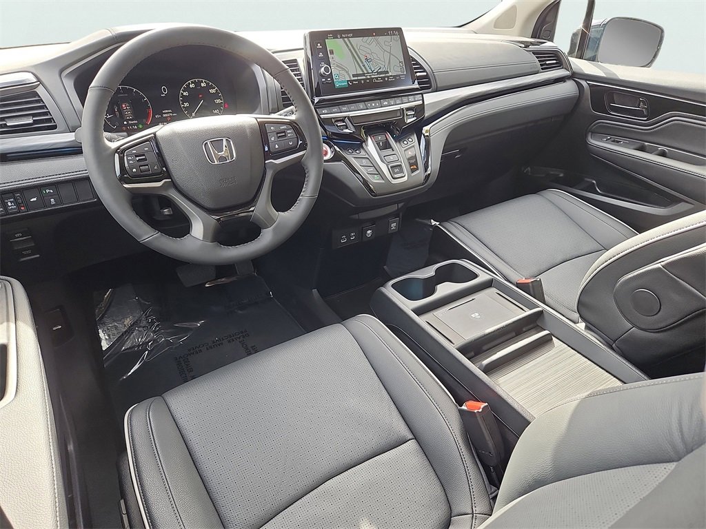 Certified 2026 Honda Odyssey Elite image 11