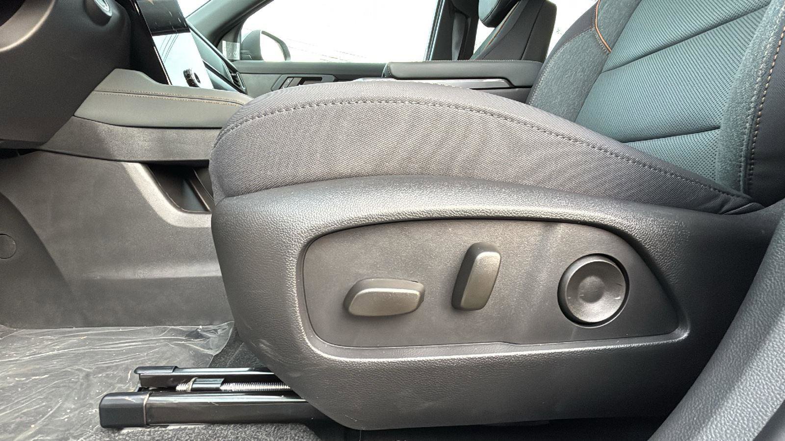 New 2026 GMC Terrain AT4 w/ Convenience Package III image 22