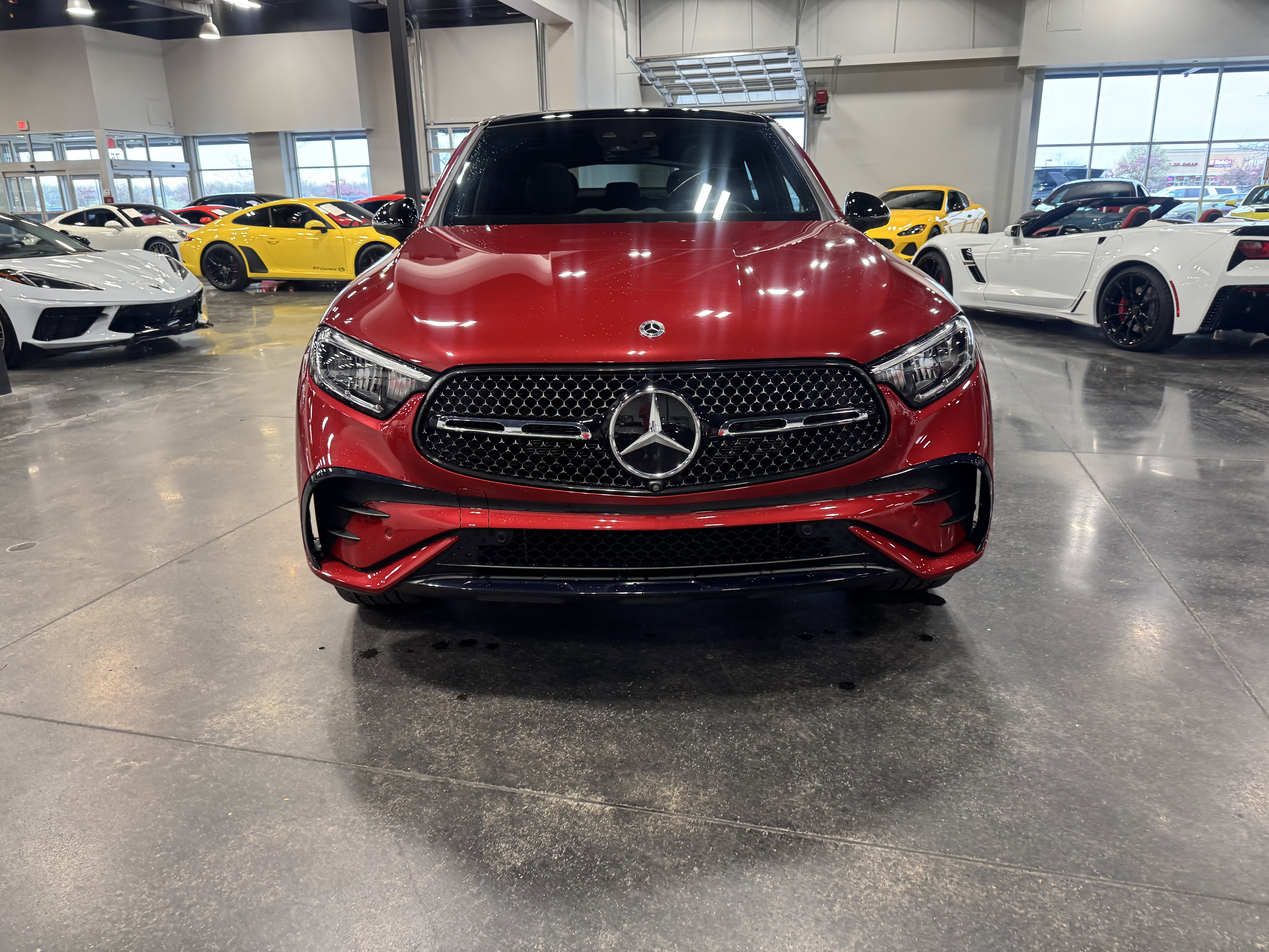 Used 2024 Mercedes-Benz GLC 300 4MATIC image 8