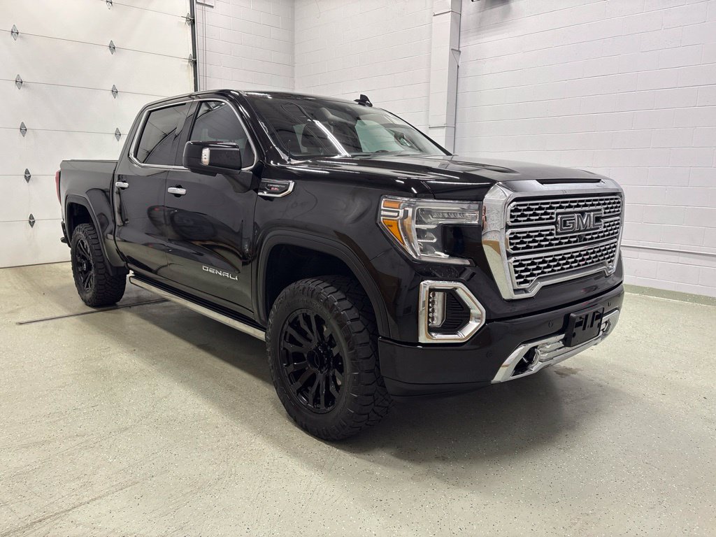 Used 2021 GMC Sierra 1500 Denali w/ Denali Carbonpro Edition AWD/4WD image 2