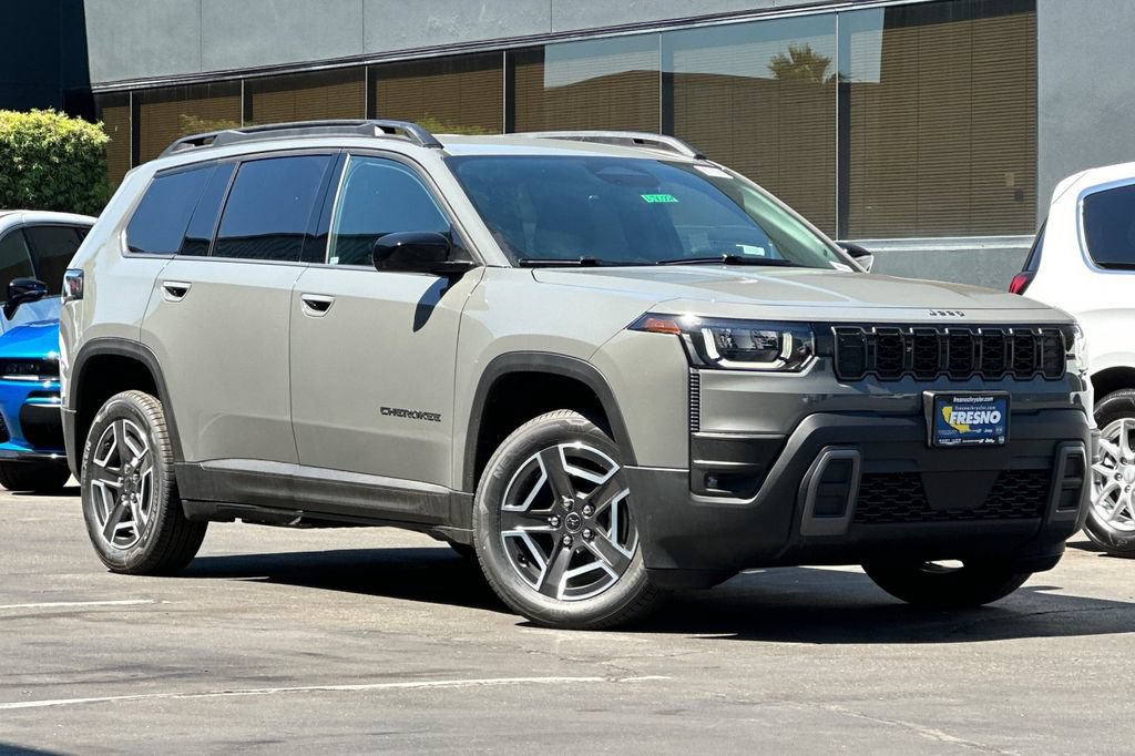 New 2026 Jeep Cherokee Laredo AWD/4WD image 2