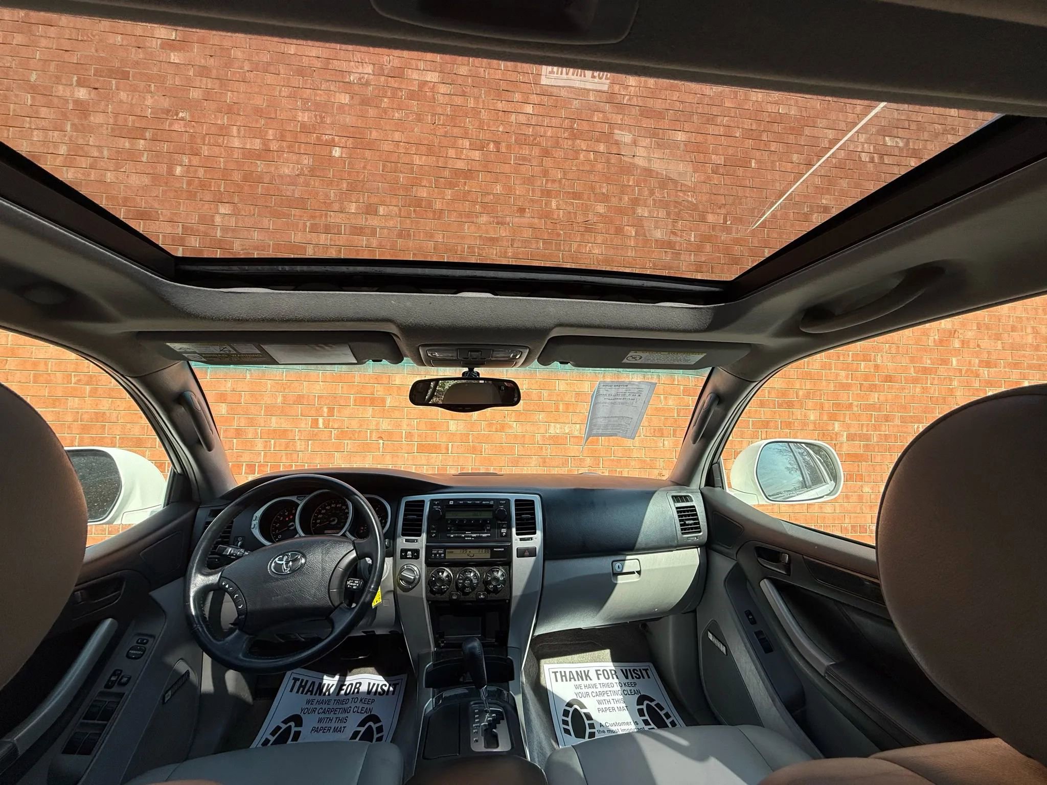 Used 2004 Toyota 4Runner Limited image 31