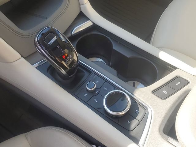 Used 2020 Cadillac XT6 Premium Luxury AWD/4WD image 23