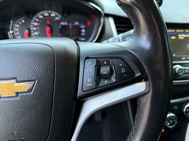 Used 2019 Chevrolet Trax LT w/ LT Convenience Package image 24