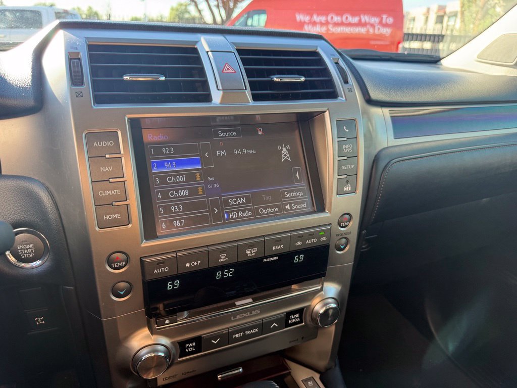 Used 2019 Lexus GX 460 Premium AWD/4WD image 13