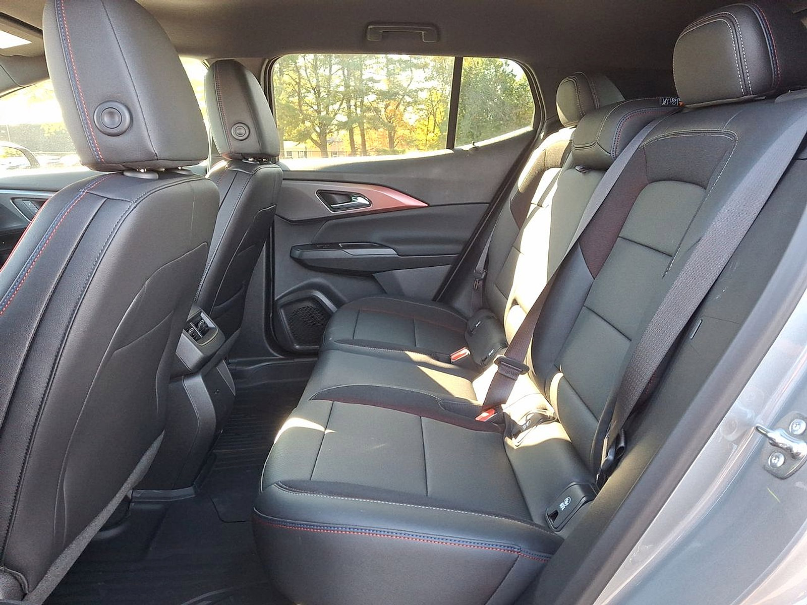 New 2026 Chevrolet Equinox EV RS image 13