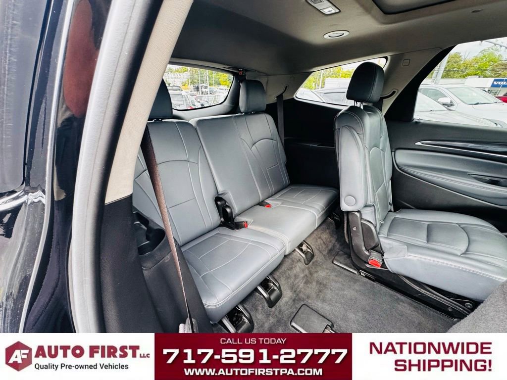 Used 2021 Buick Enclave Essence image 24