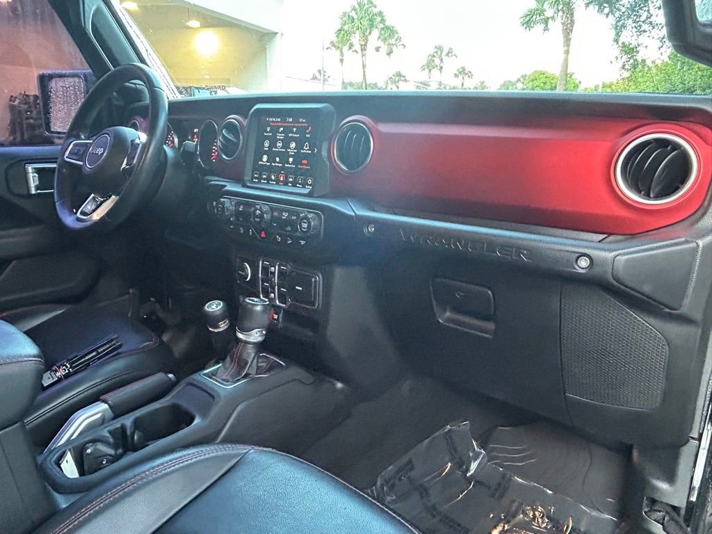 Used 2020 Jeep Wrangler Unlimited Rubicon AWD/4WD image 25